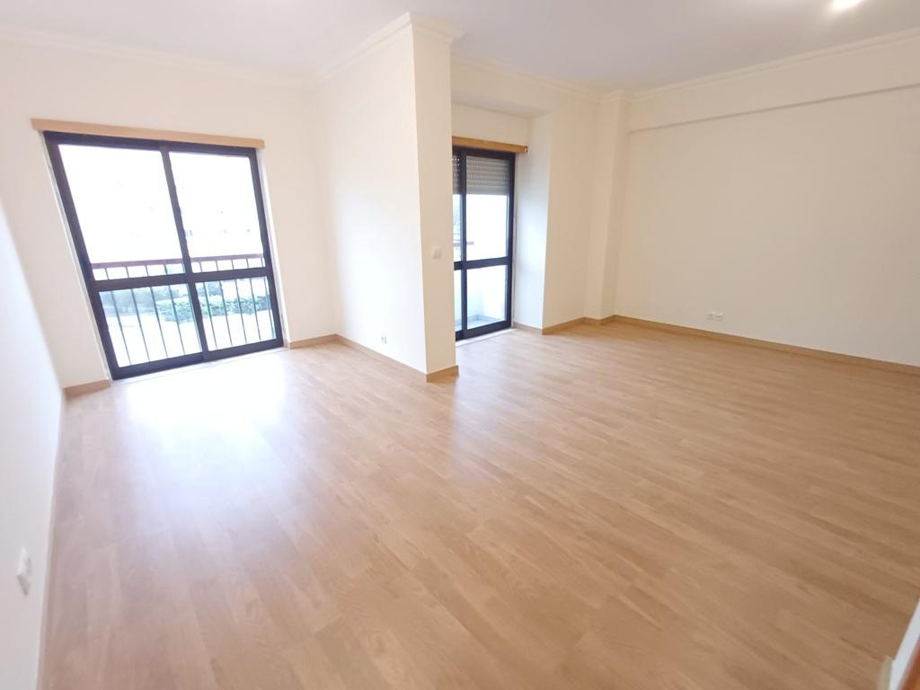 T3 com varandas na Serra das Minas