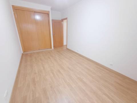 T3 com varandas na Serra das Minas