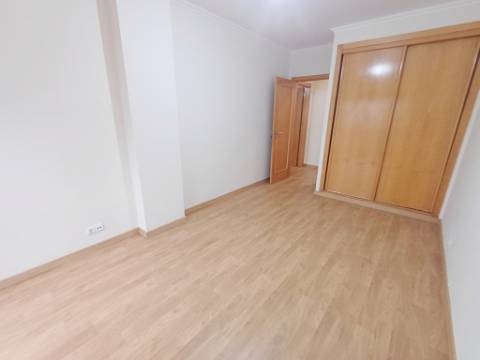 T3 com varandas na Serra das Minas