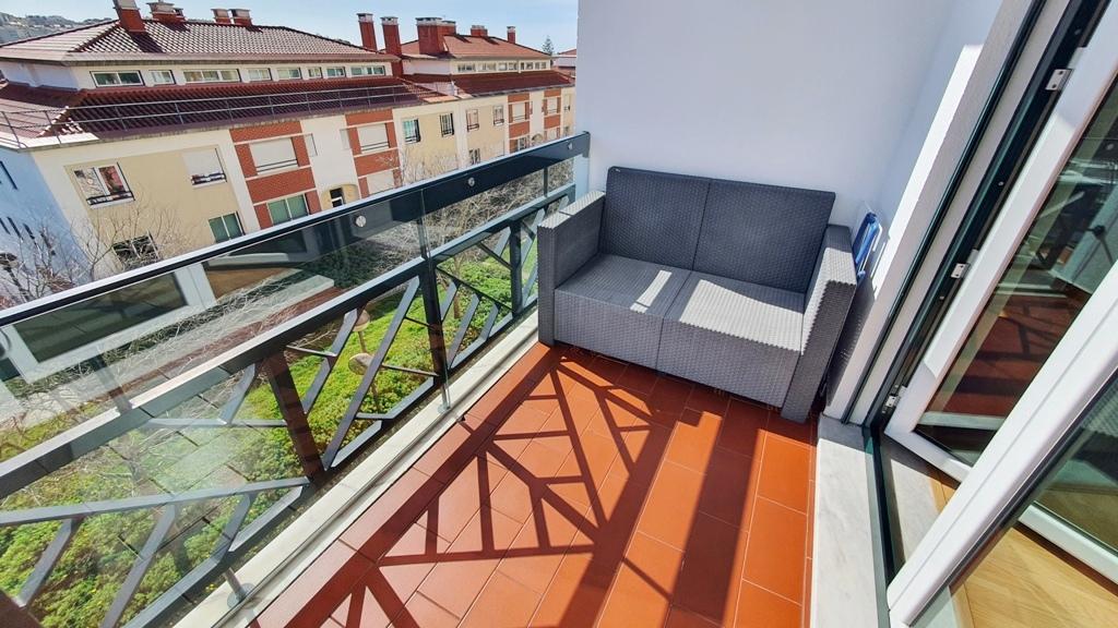 Excelente T3 em Nova Queijas - Linda a Pastora