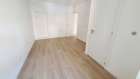 Moradia Duplex totalmente remodelada