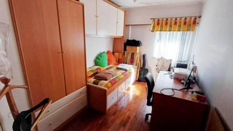 T3 com Parqueamento na Urbª da Cavaleira, Algueirão