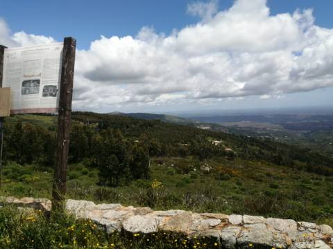 Terreno com uma área total de 9,688 Ha, paisagem deslumbrante (Miradouro Fonte Santa) e com viabilidade de construção de complexo Turístico 5*
