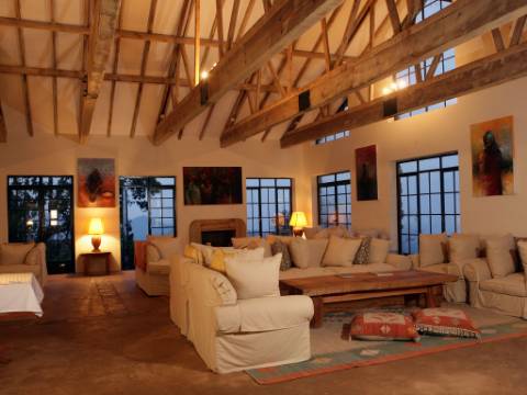 Terreno com uma área total de 9,688 Ha, paisagem deslumbrante (Miradouro Fonte Santa) e com viabilidade de construção de complexo Turístico 5*