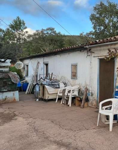 Terreno Misto perto do autódromo de Portimão