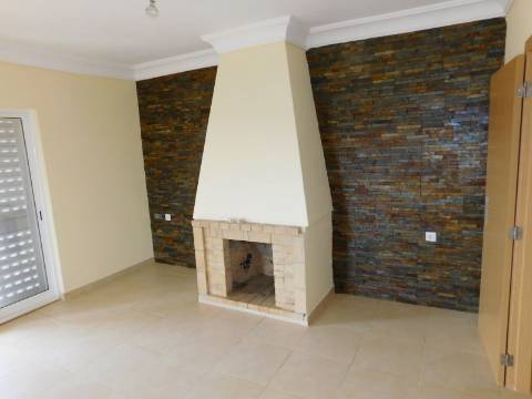 Casa / Moradia V6 com 6 quartos com piscina Isolada em zona Rural a 5 minutos de Silves