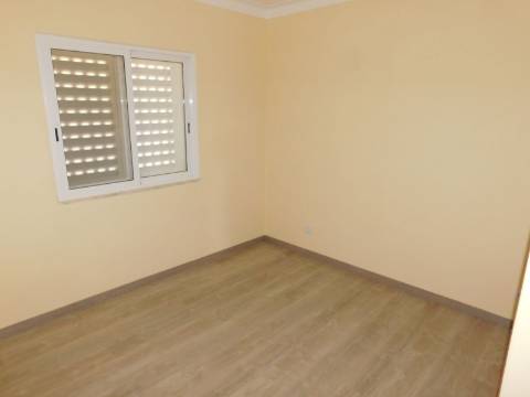 Casa / Moradia V6 com 6 quartos com piscina Isolada em zona Rural a 5 minutos de Silves