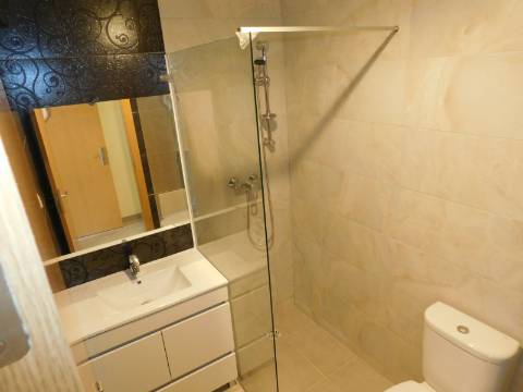 Casa / Moradia V6 com 6 quartos com piscina Isolada em zona Rural a 5 minutos de Silves