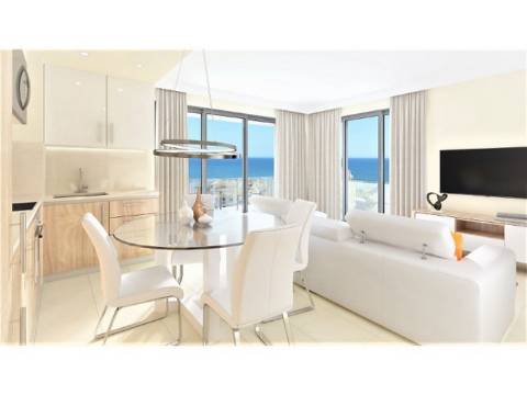 Apartamentos novos a 150 metros da Praia da Rocha com vista mar!