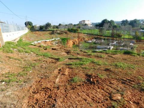 Terreno Urbano - Hotel Turismo Rural - para construção de 15 moradias. PROJECTO APROVADO E COM LIÇENSA PARA CONSTRUÇÃO.