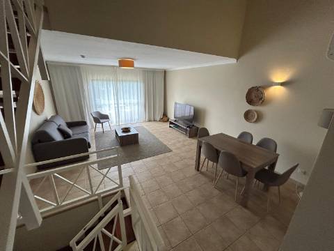 Apartamento T2 de Luxo em Golf Resort no Algarve