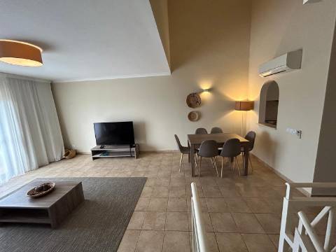 Apartamento T2 de Luxo em Golf Resort no Algarve