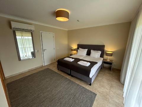 Apartamento T2 de Luxo em Golf Resort no Algarve