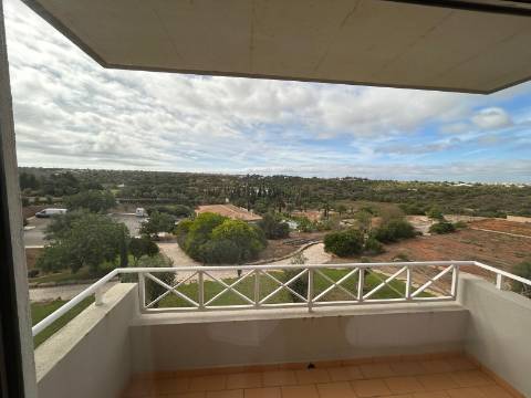 Apartamento T2 de Luxo em Golf Resort no Algarve