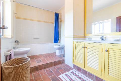 Moradia T4 em Carvoeiro