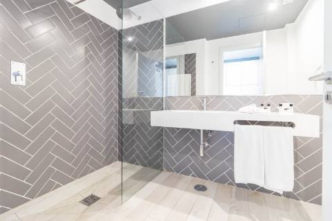 Estúdio T0 grande, localizado no Gramacho em Carvoeiro