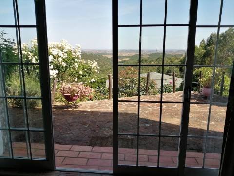 Agradável T2 com terraço, mobilado e equipado, paisagem deslumbrante, S. Marcos da Serra