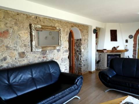 Agradável T2 com terraço, mobilado e equipado, paisagem deslumbrante, S. Marcos da Serra