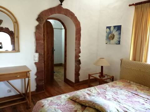 Agradável T2 com terraço, mobilado e equipado, paisagem deslumbrante, S. Marcos da Serra