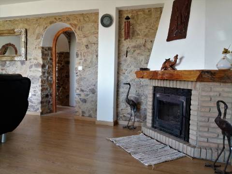 Agradável T2 com terraço, mobilado e equipado, paisagem deslumbrante, S. Marcos da Serra