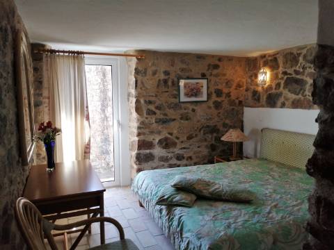 Agradável T2 com terraço, mobilado e equipado, paisagem deslumbrante, S. Marcos da Serra