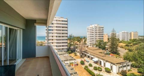 Apartamento T0 TURISTICO no 5 andar em Alvor junto á praia com vista mar. TURÍSTICO