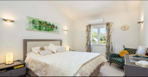 Apartamento T3 em Vale da Pinta com vistas para o Campo de Golfe