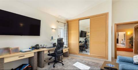 Apartamento T3 em Vale da Pinta com vistas para o Campo de Golfe