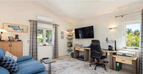 Apartamento T3 em Vale da Pinta com vistas para o Campo de Golfe