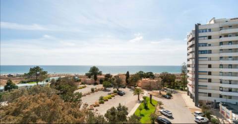 Apartamento T0 com vista mar a 300 metros da praia de Alvor TURISTICO