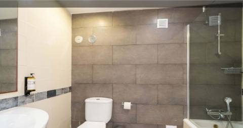 Apartamento T0 com vista mar a 300 metros da praia de Alvor TURISTICO