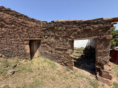 Terreno Misto no Tabual, Mexilhoeira Grande
