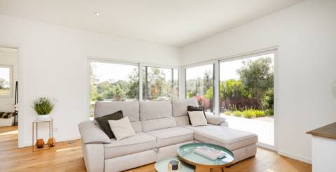 Moradia geminada T1+2 com piscina - Ferragudo