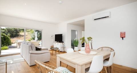 Moradia geminada T1+2 com piscina - Ferragudo