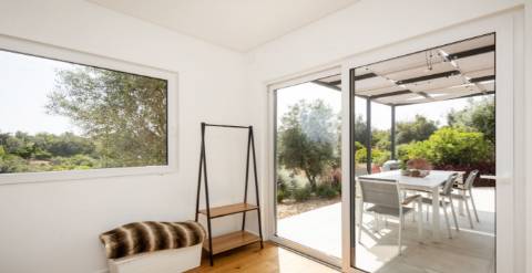 Moradia geminada T1+2 com piscina - Ferragudo