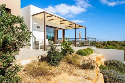 Moradia com piscina em Ferragudo inserida num Golf Resort