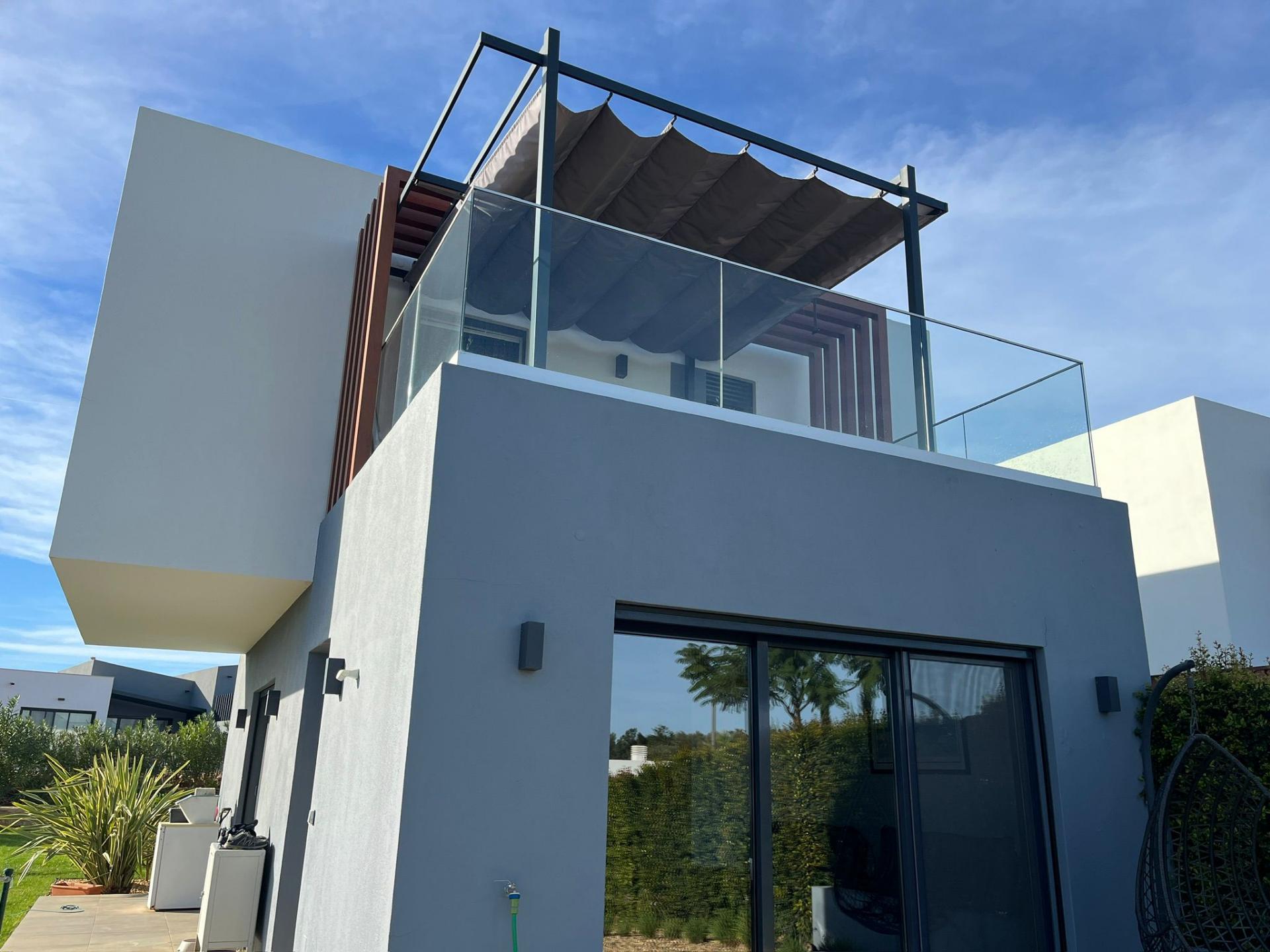 Moradia T2 com piscina comum em Golf Resort em Silves