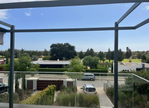 Moradia T2 com piscina comum em Golf Resort em Silves