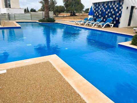Moradia T2 com piscina comum em Golf Resort em Silves