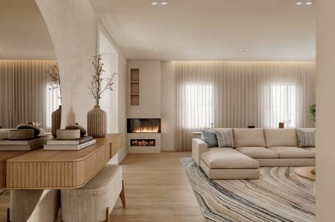 Moradia T5 isolada (A+) com 4 WC, varandas amplas, jardim relvado, garagem e vista desafogada.