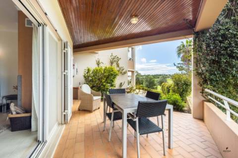 Apartamento T2 situado em Vale da Pinta, Carvoeiro