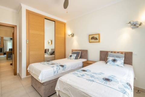 Apartamento T2 situado em Vale da Pinta, Carvoeiro