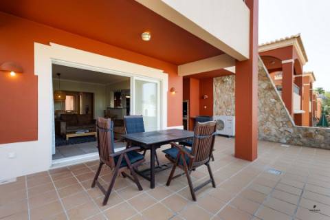 Apartamento T2 situado em Vale da Pinta, Carvoeiro