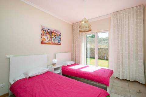 Apartamento T2 situado em Vale da Pinta, Carvoeiro