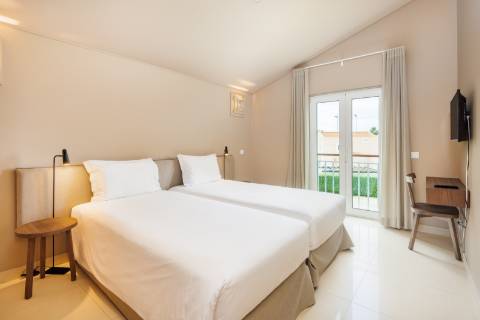 Vale da Lapa - Village Resort - V2 Turísticos