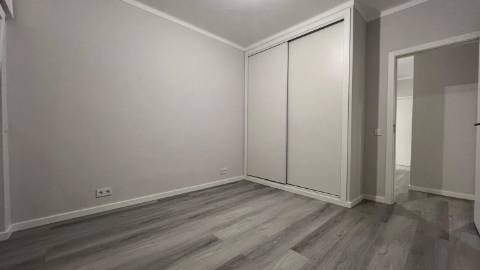Apartamento T3 na Avenida 25 de Abril