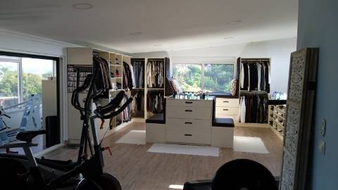 Quinta em Sintra com Moradia V3, Piscina e Terreno rústico