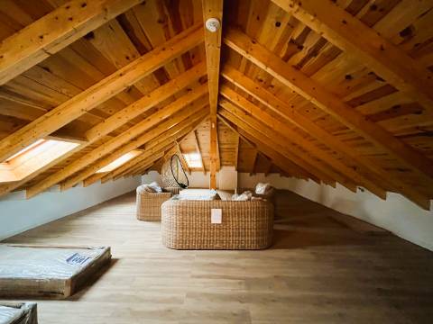 Oportunidade Exclusiva de Investimento - Conjunto de Dois Prédios Totalmente Renovados em Portimão