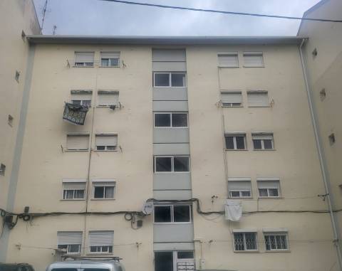 Apartamento T3 em Almada, Laranjeiro