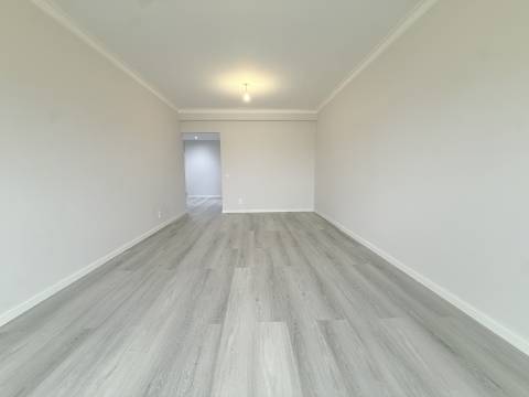 Apartamento T2 na Avenida de Ceuta em Quarteira
